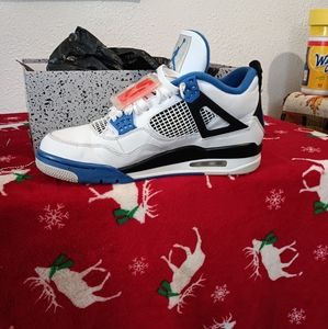 JORDAN 4 RETRO MOTORSPORTS (2017)